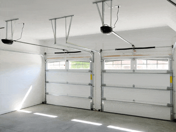 Garage-porta-ingresso-palazzina-casalgrande